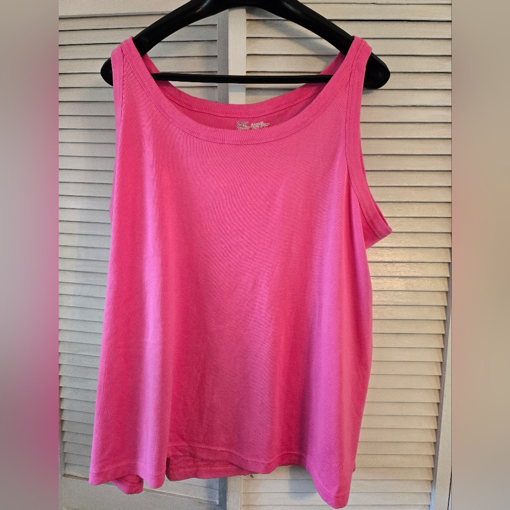 Women's Pink Tank Top